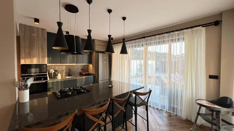 Modern kitchen